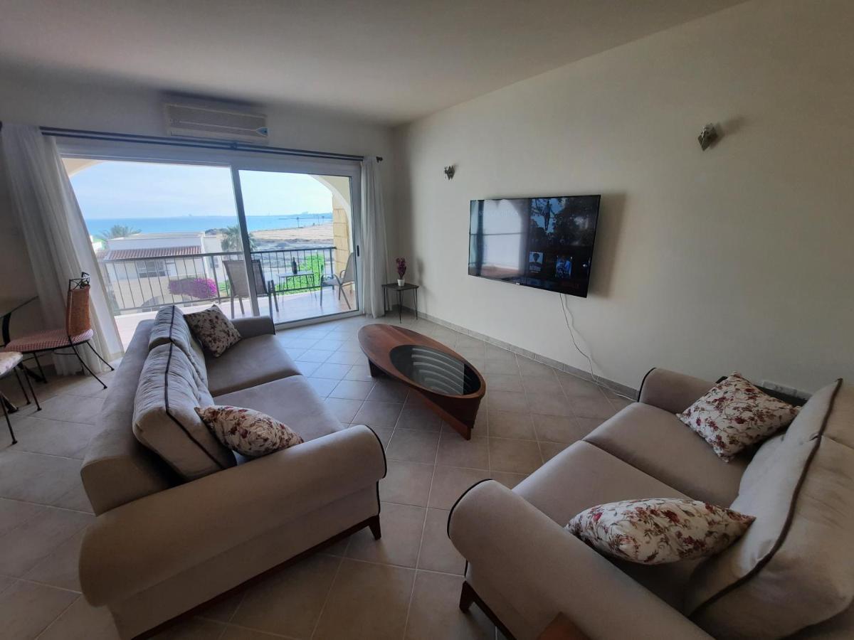 Sunrise Beach Suite B7 Gastria Buitenkant foto
